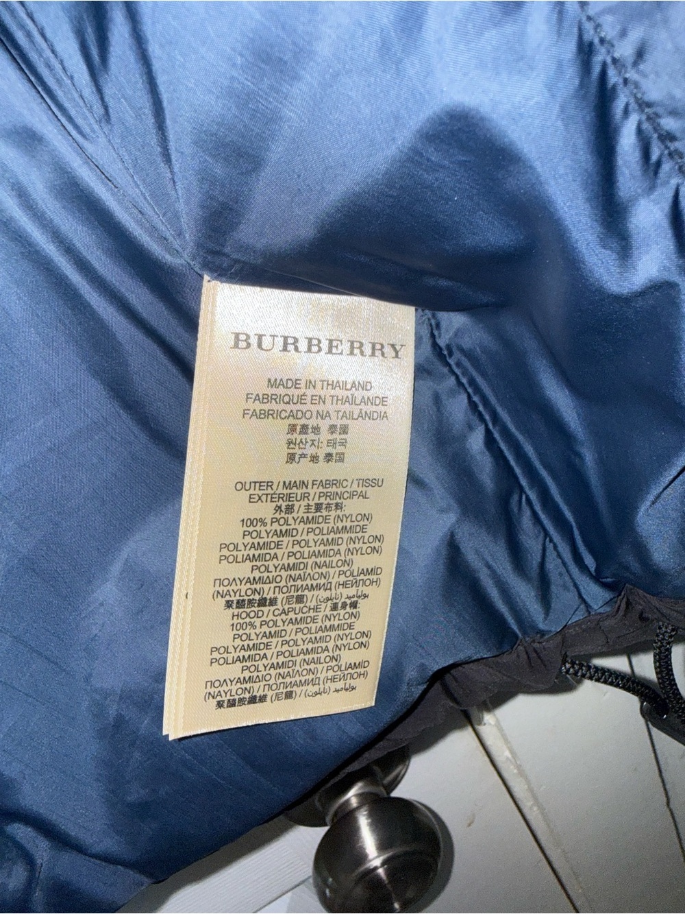Burberry Black Quilted Puffer Vest with Signature Plaid Lining - Picture 5 of 7